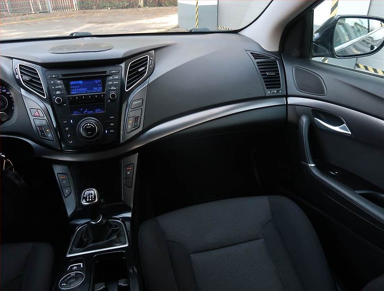 Hyundai i40 (2012) 1.7 CRDi, Tempomat - fotka 8 z 20