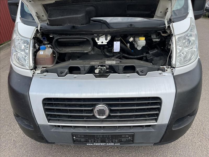 Fiat Ducato 2.2 JTD L1H1 NOVÉ PNEU VSTŘIKY - fotka 19 z 28