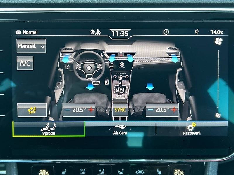 Škoda Superb (2021) kombi 2.0 TDI 7DSG Sportline - fotka 15 z 35