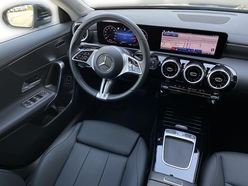 Mercedes-Benz CLA CLA 200 kupé Progressive - fotka 13 z 26