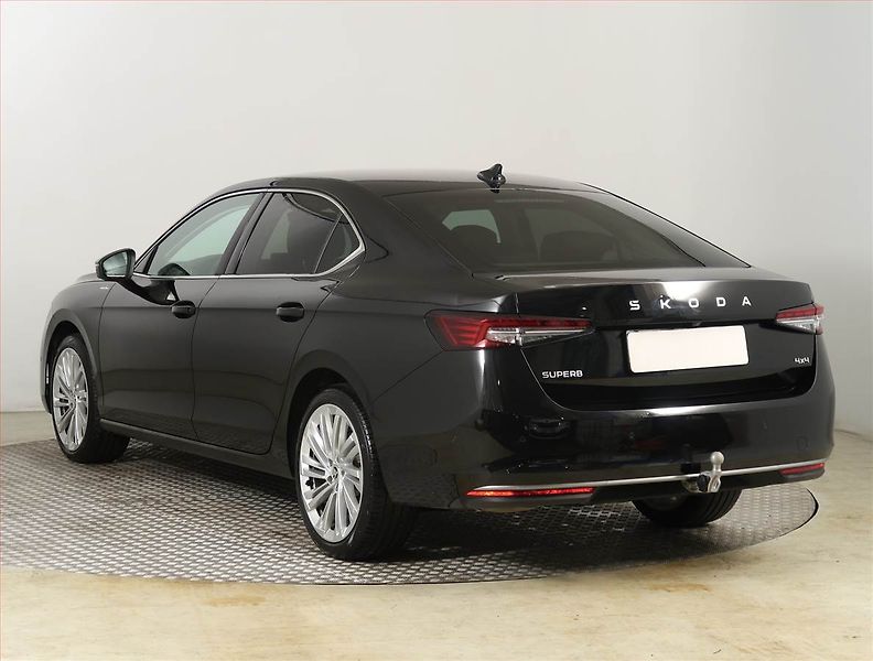 Škoda Superb (2024) 2.0 TDI - fotka 4 z 30