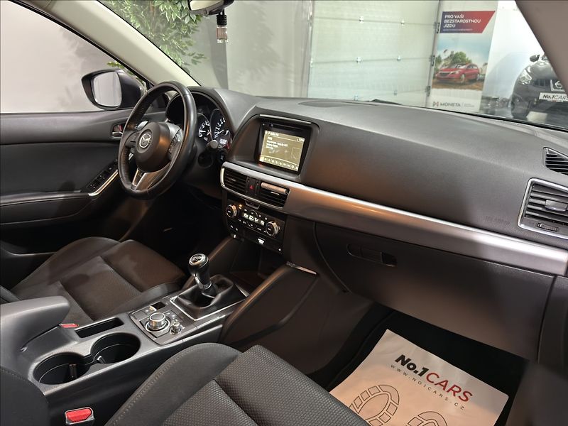 Mazda CX-5 2,0   i 121KW REZERVACE - fotka 23 z 38