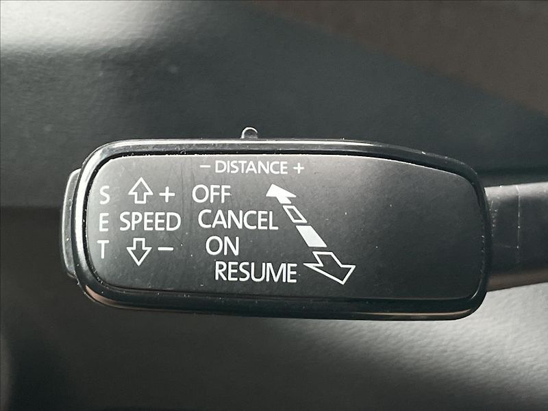 Škoda Karoq 2,0 TDI DSG Style Plus ACC+NAV - fotka 11 z 25