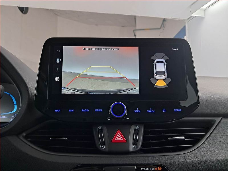 Hyundai i30 (2025) 1.0 T-GDI, Serv.kniha, Navi - fotka 17 z 19