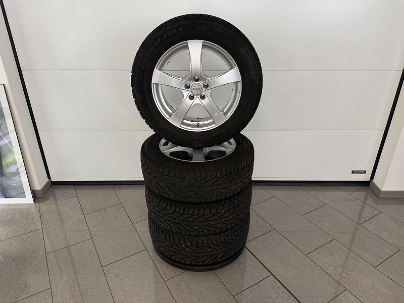 Subaru Outback 2.0D Comfort Cross Line CVT,CZ - fotka 42 z 50