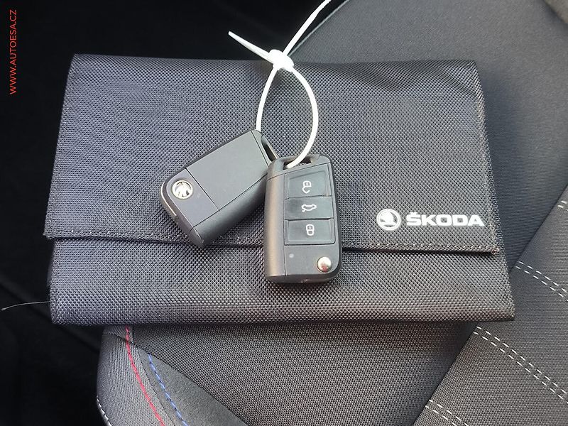 Škoda Fabia (2019) 1.0 TSI, 2.maj,ČR, LED - fotka 21 z 21