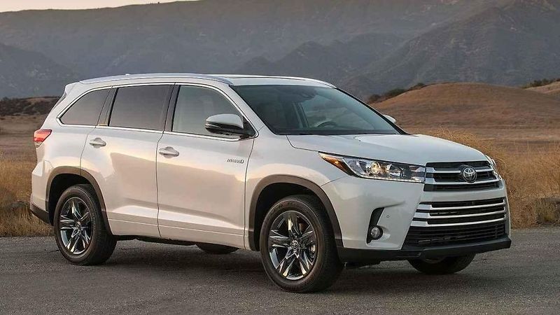 Neojblíbenějším autem roku je stejně jako před rokem Toyota Corolla. Připsala si 1 181 000 čárek.