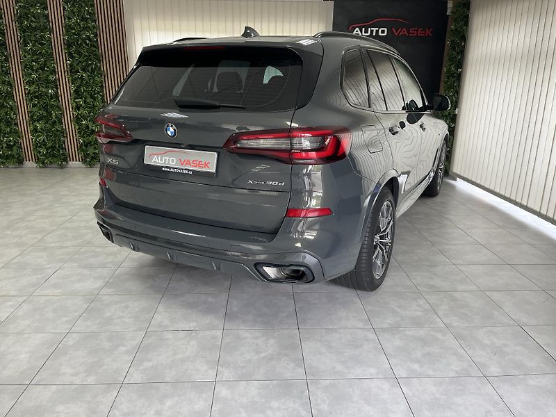 BMW X5 3.0 d xDrive M-paket ČR  DPH - fotka 12 z 30