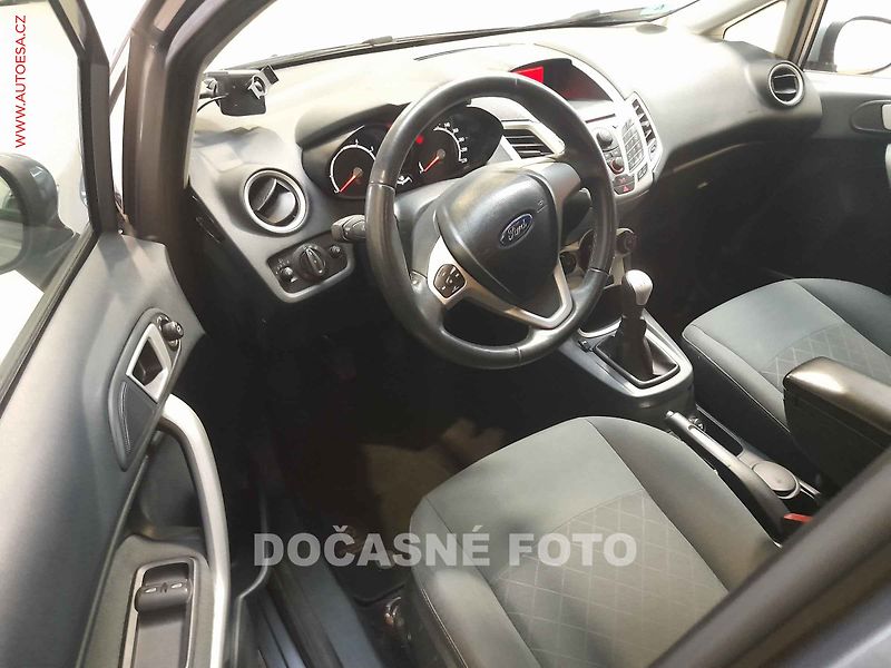 Ford Fiesta (2013) 1.2i, 1.maj, AC - fotka 3 z 3