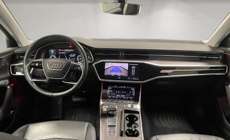 Audi A6 45TFSI quattro B&O HuD Matrix - fotka 9 z 12