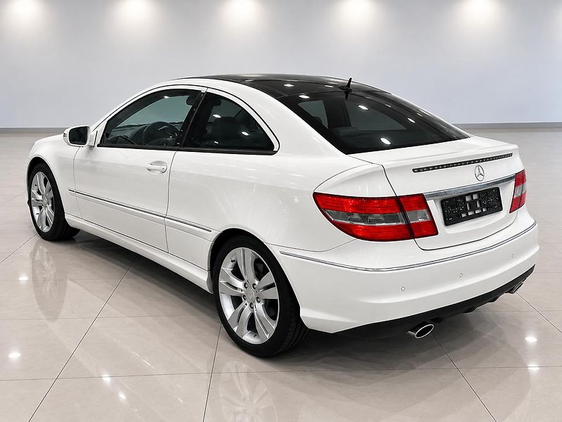 Mercedes-Benz CLC (2010) - fotka 10 z 19