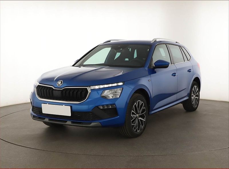 Škoda Kamiq (2024) 1.0 TSI, Drive, FullLed - fotka 2 z 14