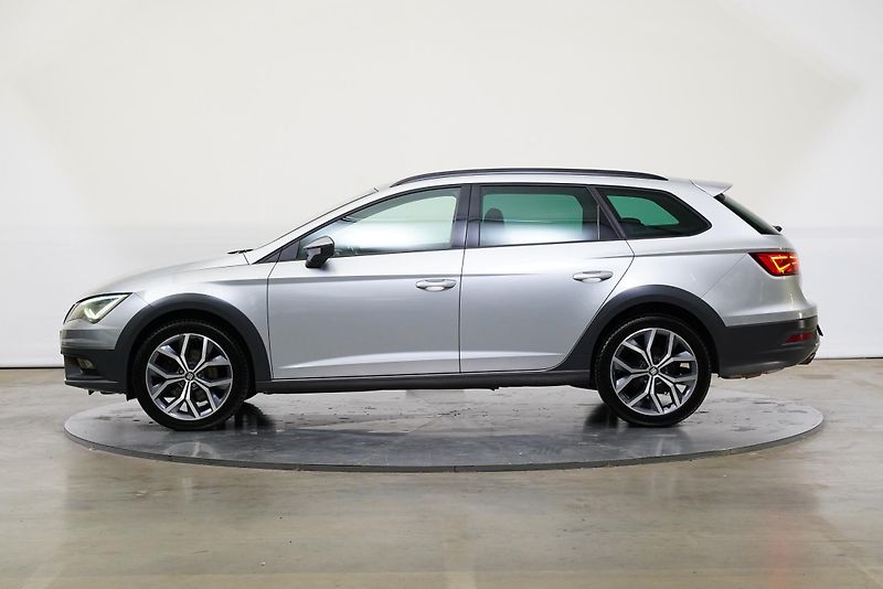 Seat Leon - fotka 3 z 27