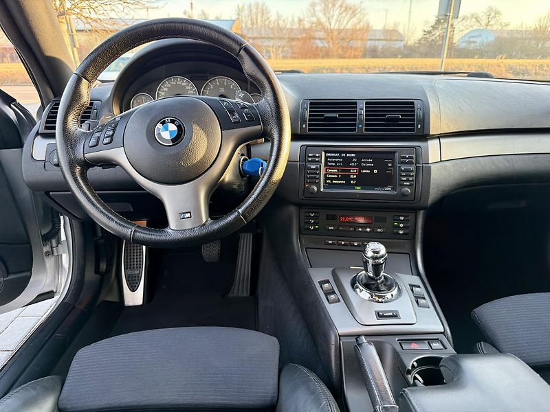BMW M3 (2002) SMG Coupé CSL paket EU verze - fotka 16 z 25