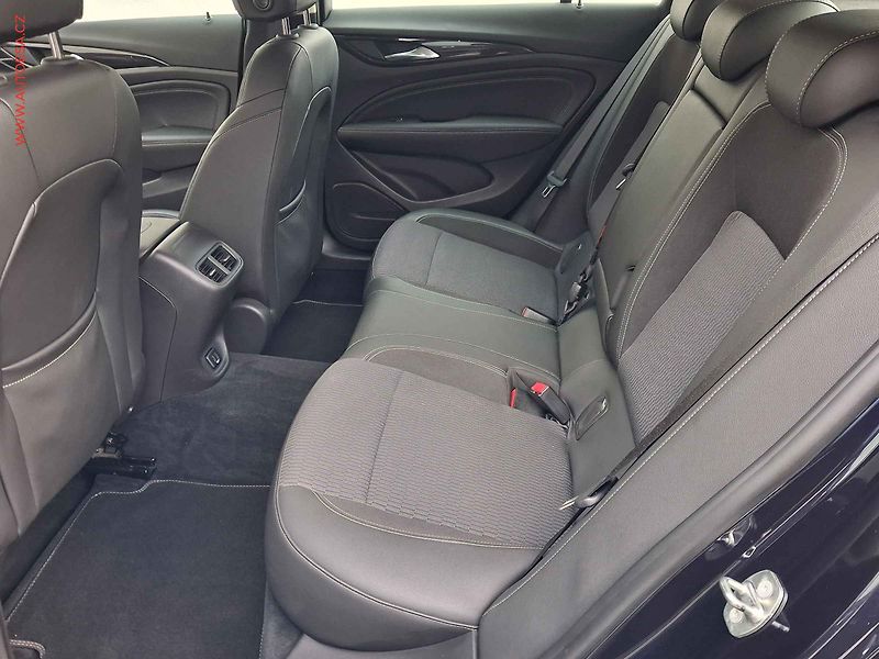 Opel Insignia (2018) 1.5T, 2.maj,ČR, servis.kniha - fotka 10 z 16