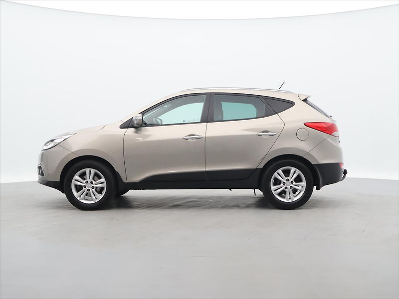 Hyundai ix35 2.0 CRDI 100kW 4x4 Style CZ - fotka 4 z 25