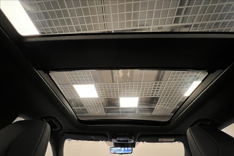 Lexus RX 500h 2,4 HEV F SPORT PLUS PANORAMIC - fotka 19 z 22