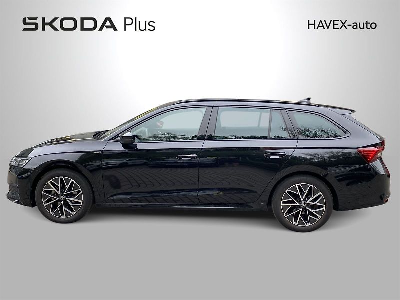 Škoda Octavia (2025) Combi 1.5 TSI SportLine - fotka 3 z 39