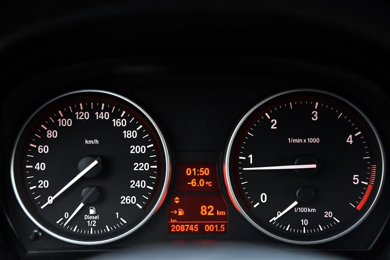BMW X1 xDrive20d,KŮŽE,NAVI,TEMP,KLIMA - fotka 17 z 50