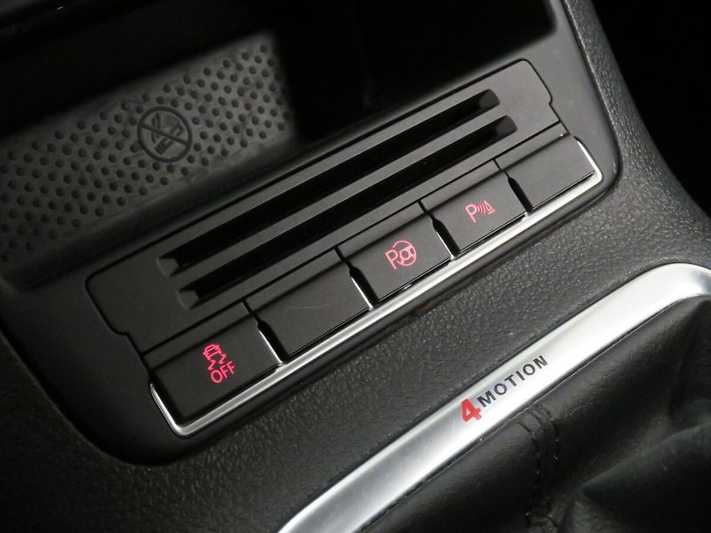 Volkswagen Tiguan - fotka 19 z 26