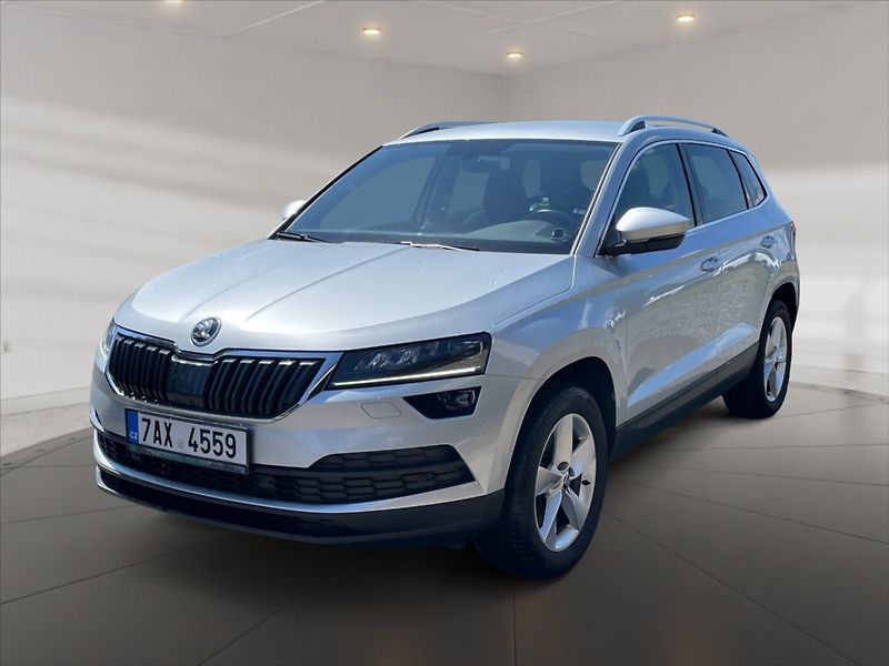 Škoda Karoq 2,0 TDI 110 Style 4x4 AT - fotka 3 z 11