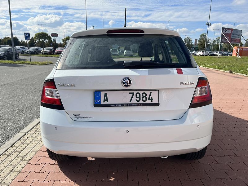 Škoda Fabia 1.4 TDI Red & Grey 1.Majitel - fotka 7 z 28