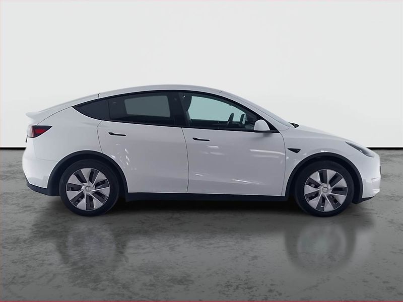 Tesla Model Y (2023) Long Range AWD 79kWh, SoH 91% - fotka 6 z 22