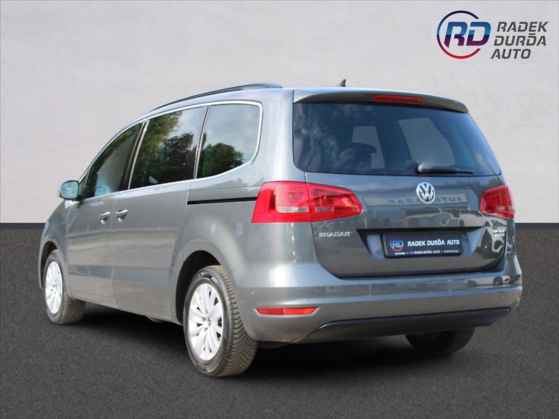 Volkswagen Sharan 2,0 TDI  AUTOMAT,7 MÍST - fotka 7 z 26