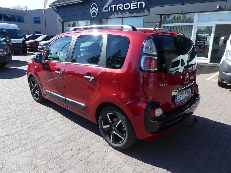 Citroën C3 Picasso (2016) 1,4 VTi MAN5 - fotka 6 z 17