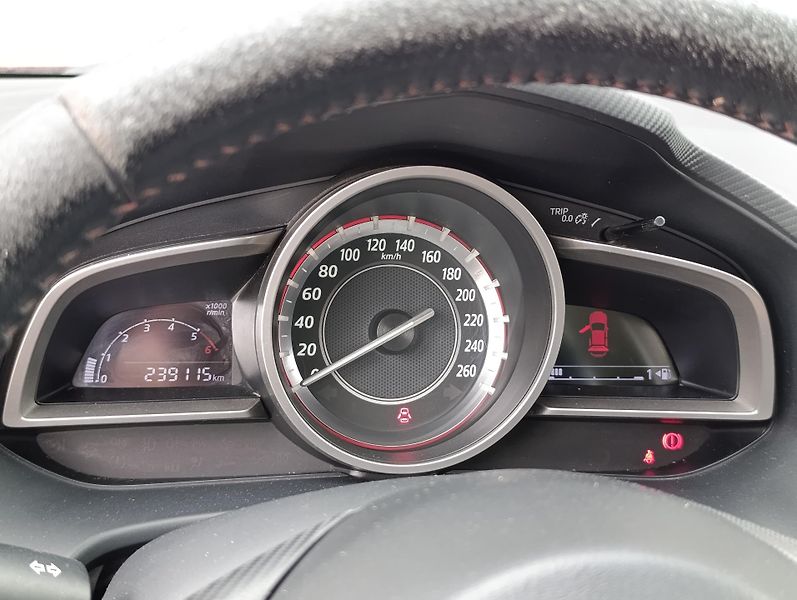 Mazda 3 2.2D 110kW SKYACTIV - fotka 20 z 29