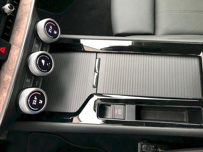 Škoda Superb (2024) COMBI 2.0 TDI - 142 KW, L&K, A - fotka 25 z 28