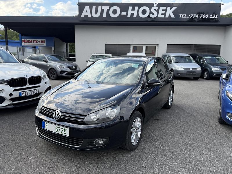 Volkswagen Golf 1.2 tsi, 77kw - fotka 1 z 15