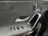 Mercedes-Benz Třídy A A-Třída 250e EQ AMG Style - náhled 13