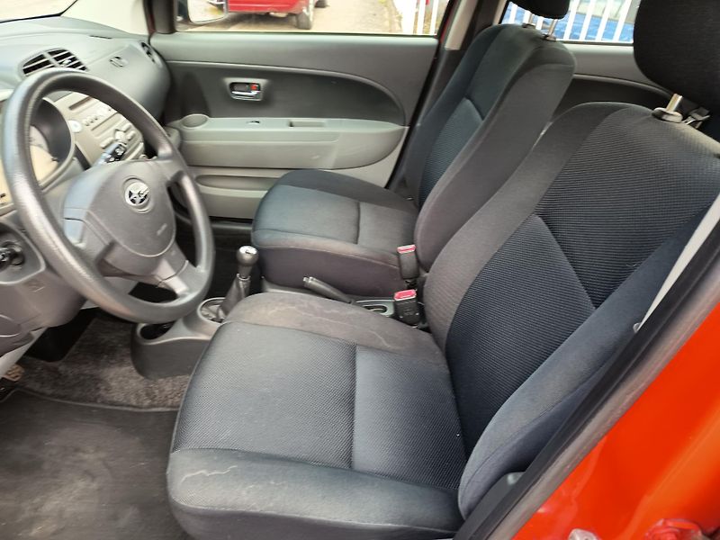Subaru Justy (2009) 1.0 51kw - fotka 28 z 44