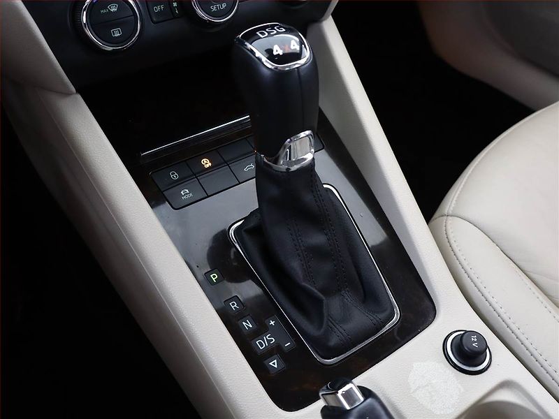 Škoda Octavia (2014) 1.8 TSI, 4X4, Automat - fotka 11 z 21