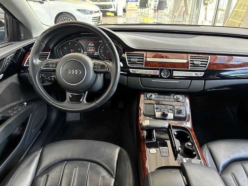 Audi A8 3,0TDI 185kW Quattro - fotka 18 z 19