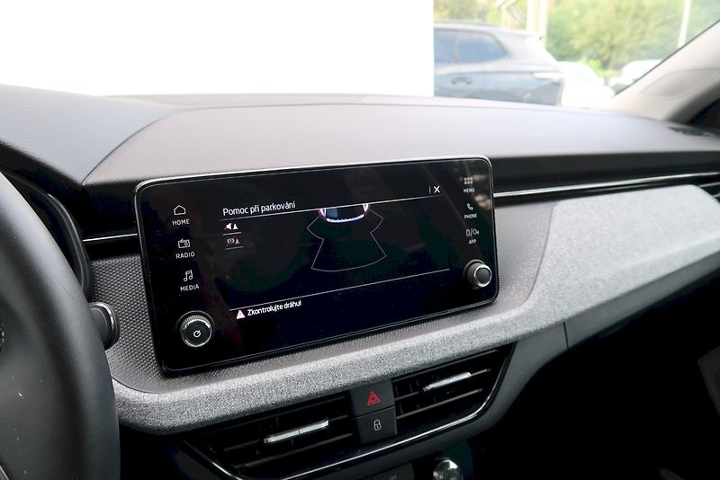 Škoda Scala (2025) Selection 1.0 TSI 85 kW - fotka 14 z 23