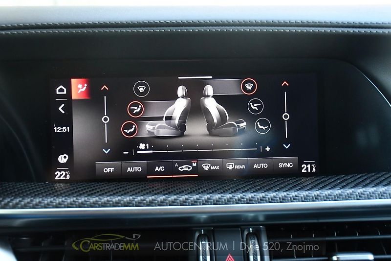 Alfa Romeo Stelvio 2.9 V6 Bi-T 520PS QUADRIFOGLIO - fotka 42 z 56