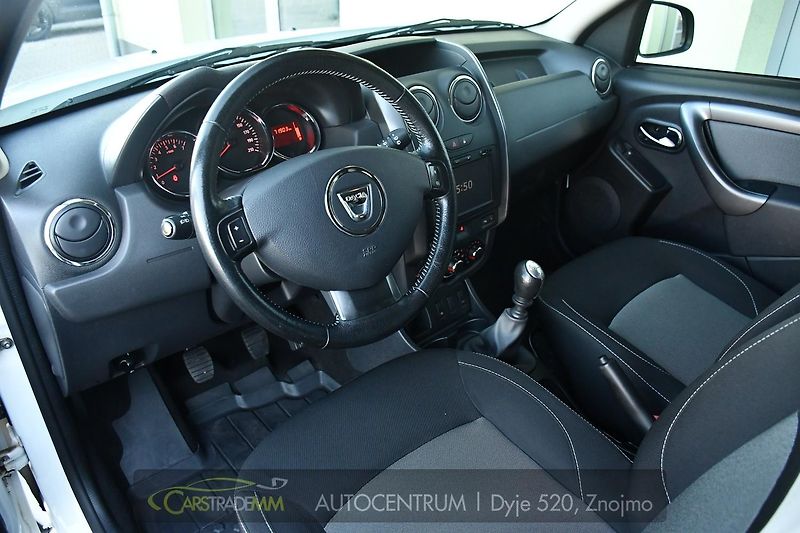 Dacia Duster 1.2TCe 92kW  - fotka 9 z 47