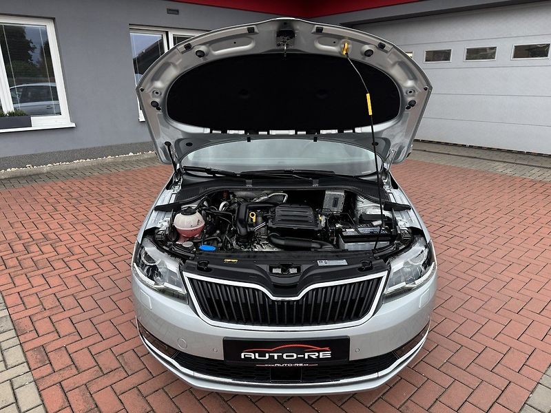Škoda Rapid (2018) 1.0TSi Xenony Digi Klima DAB - fotka 33 z 48