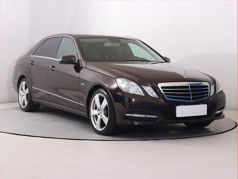 Mercedes-Benz Třídy E (2011) E 250 CDI, 4X4, Automat, Navi - fotografie inzerátu
