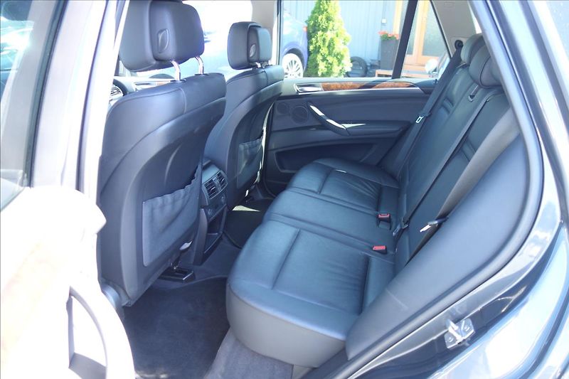 BMW X5 40d 225KW,xDRIVE,NAVIGACE. - fotka 14 z 37