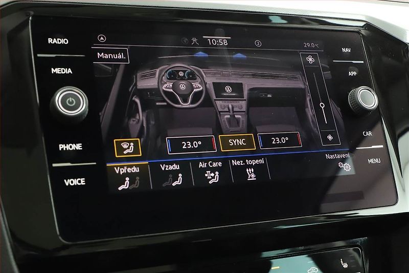 Volkswagen Passat (2022) 2.0 TDI, Automat, Navi - fotka 14 z 25