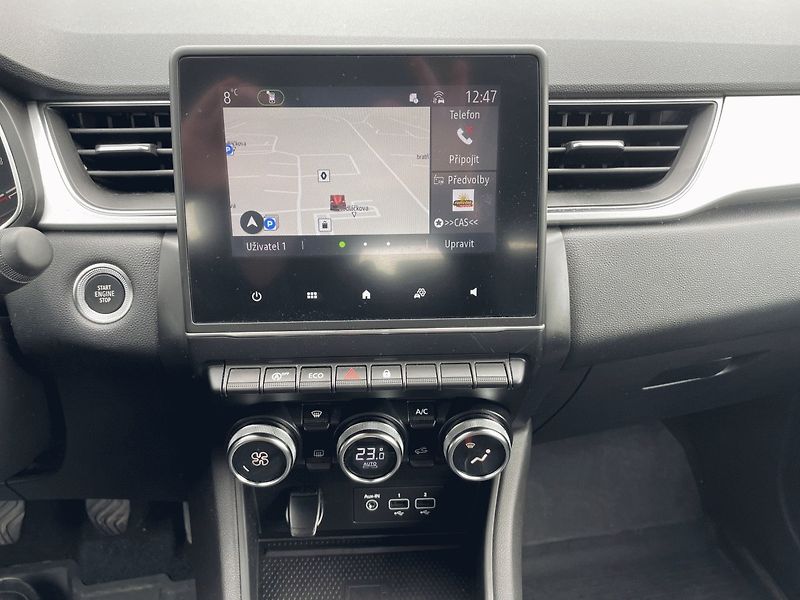 Renault Captur (2023) 1.0 TCe,67kW,Intens,1.Maj,ČR - fotka 16 z 32