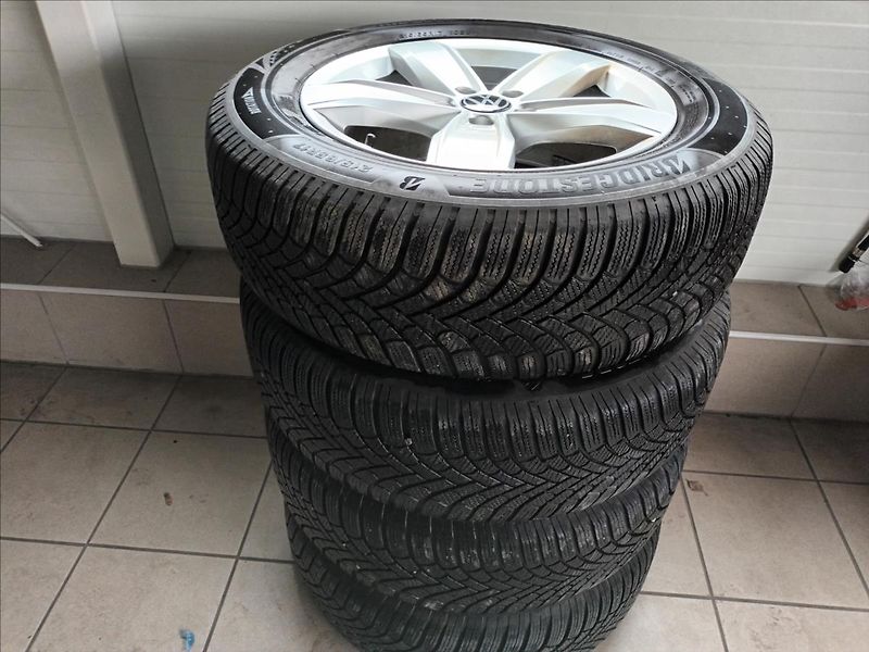 Volkswagen Tiguan 2,0 TDI,147KW,URBAN SPORT,4X4 - fotka 47 z 48