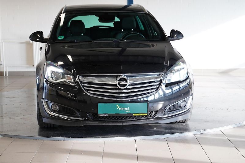 Opel Insignia - fotka 4 z 25