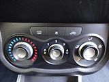 Alfa Romeo MiTo 1,4i 16V - náhled 28