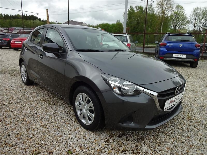 Mazda 2 1,5 i SKYACTIVE - fotka 9 z 48