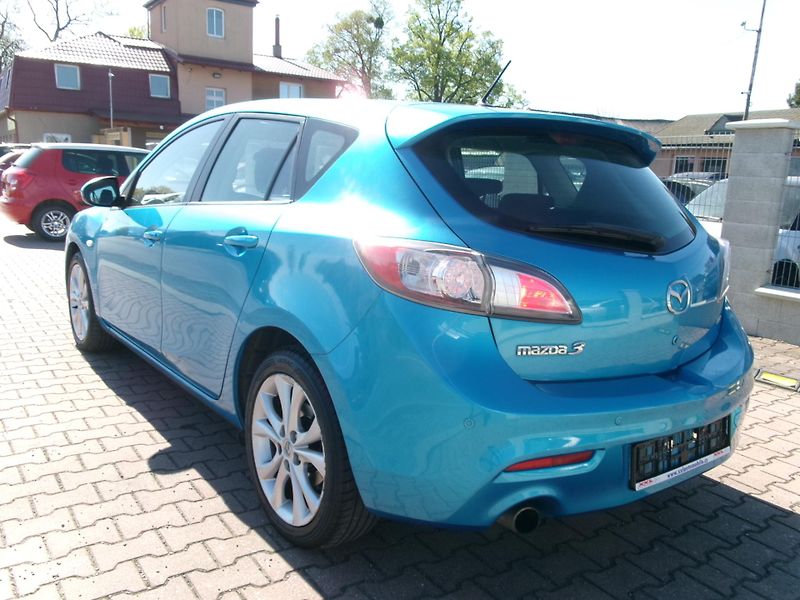 Mazda 3 (2011) 1,6i AC TEMP ALU BT - fotka 6 z 28