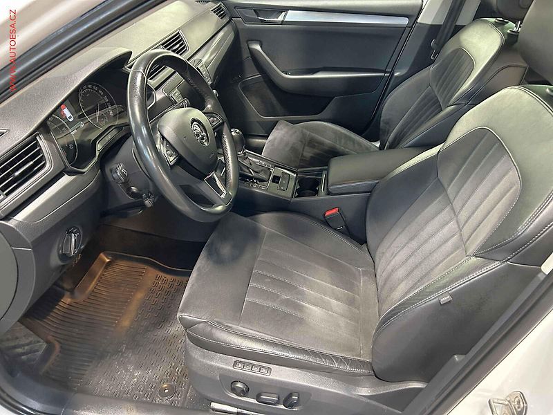 Škoda Superb (2016) 2.0TDi 4x4, ČR, DSG, navi - fotka 9 z 17
